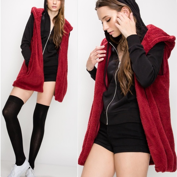 MODA ME COUTURE Jackets & Blazers - TEDDY BEAR FLEECE BURGUNDY VEST